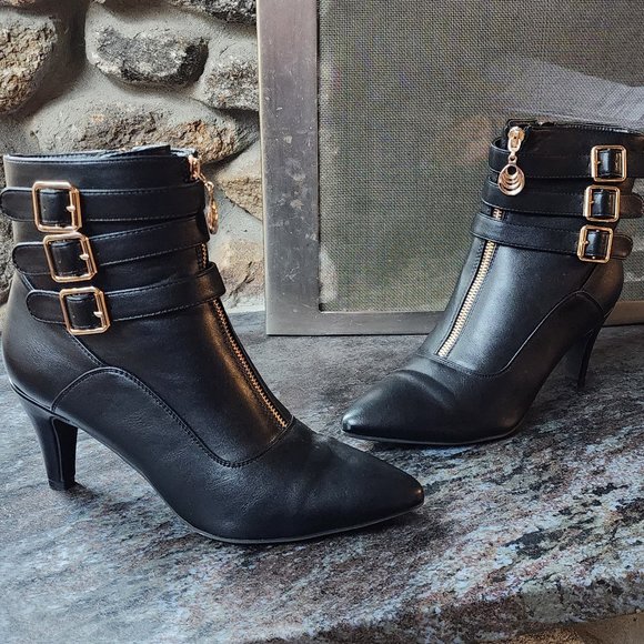 NWOT IDIFU Buckle Strap Ankle Booties Size 10 - Picture 4 of 16